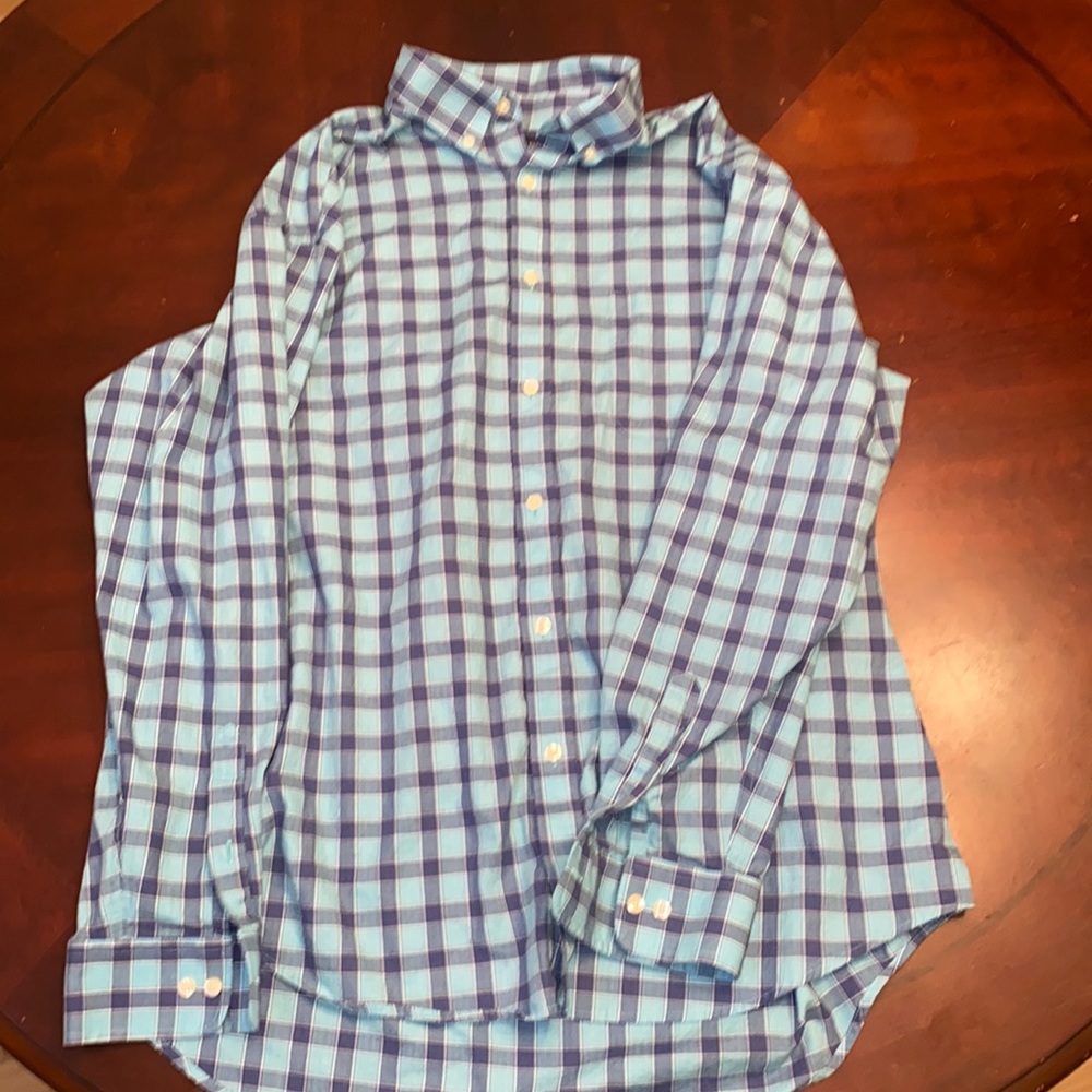 RoundTree & Yorke Top